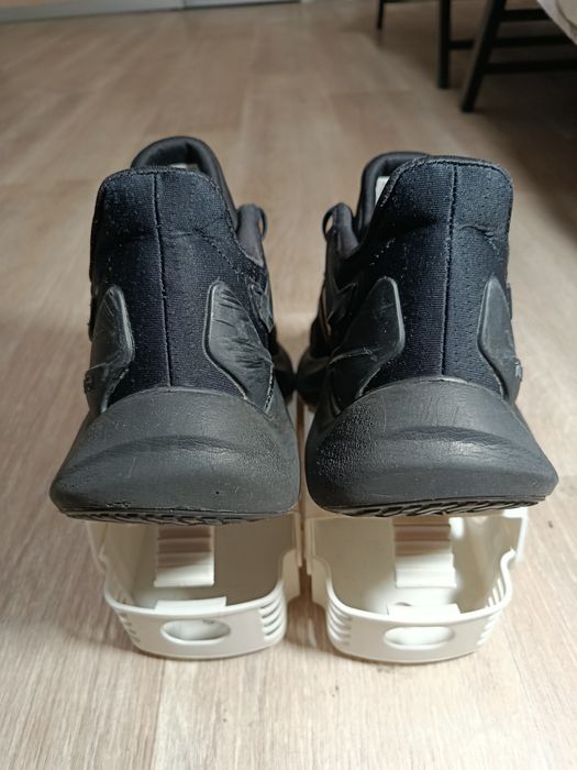 Adidas Alphatorsion 2.0  кросівки 41 р. 26 см