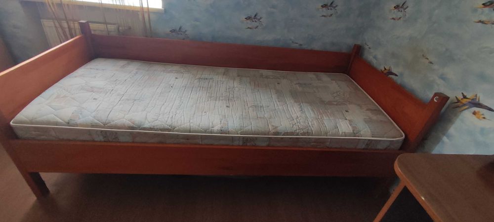 Односпальне ліжко