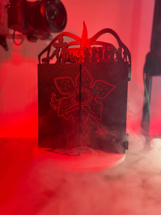 Органайзер для кіндерів Дивні дива  на 24 шт Книжечка