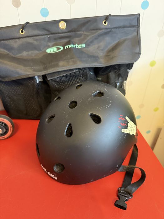 Zestaw rolki+ kask+ochraniacze