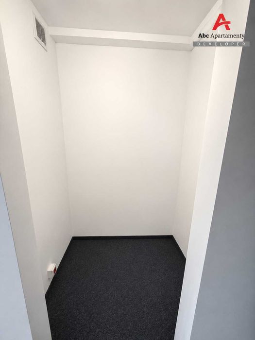 Nowoczesne biuro 17,5 m² | Centrum Piły | DOSTĘP 24/7 | PARKING