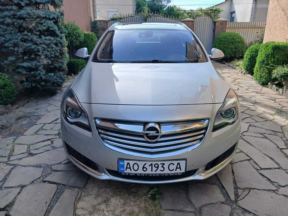 Продам авто Opel Insignia