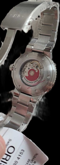 Relógio Oris Aquis Date Relief NOVO