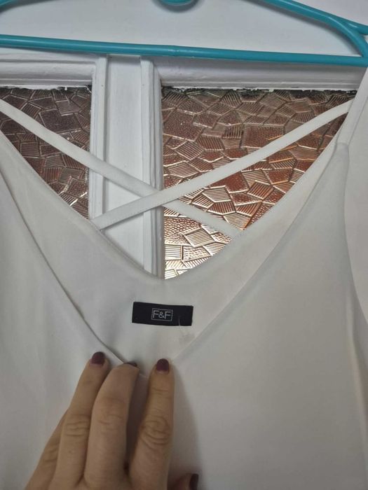 Elegancka bluzka F&F roz.42