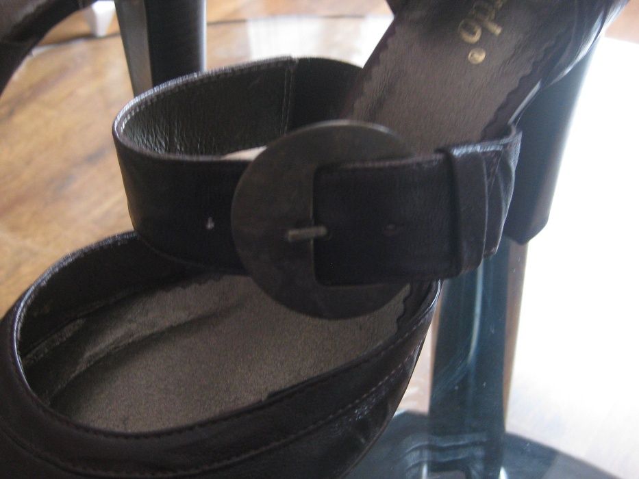 Czułenka skórzane rozmiar 38