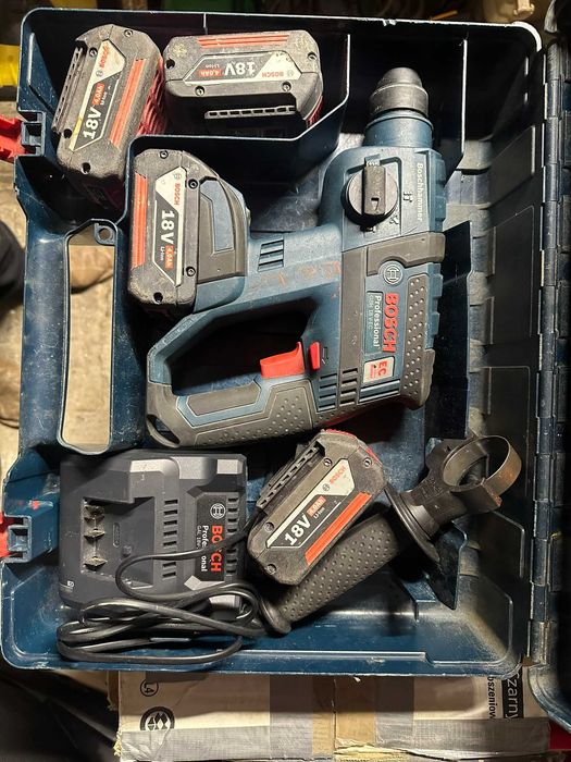 Młotowiertarka Akumulatorowa BOSCH PROFESSIONAL GBH 18V-EC + Osprzęt