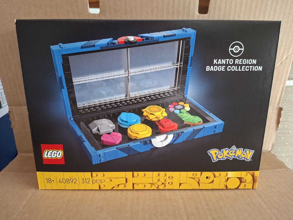 Lego 40892 Kanto Region Badge Collection