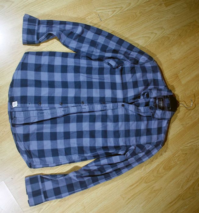 Camisa aos Quadrados Azul Escura Pull and Bear