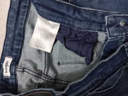 spodnie jeansy denim skinny rurki biodrówki y2k
rozm. W31 L32