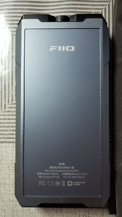 FiiO Q15 Titanium Gray ЦАП-усилитель для наушников