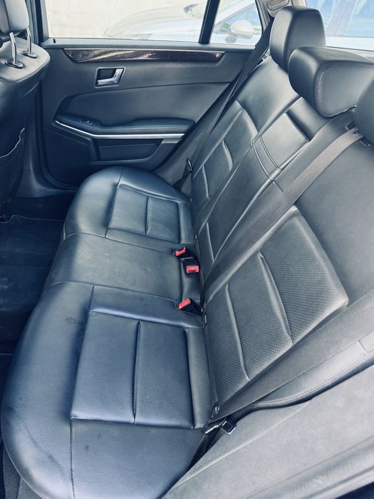 Mercedes Benz E200.  Aceito retoma — photo 5