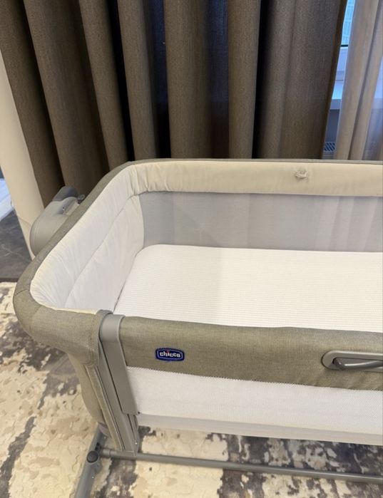 Ліжечко приставне Chicco Next2me magic