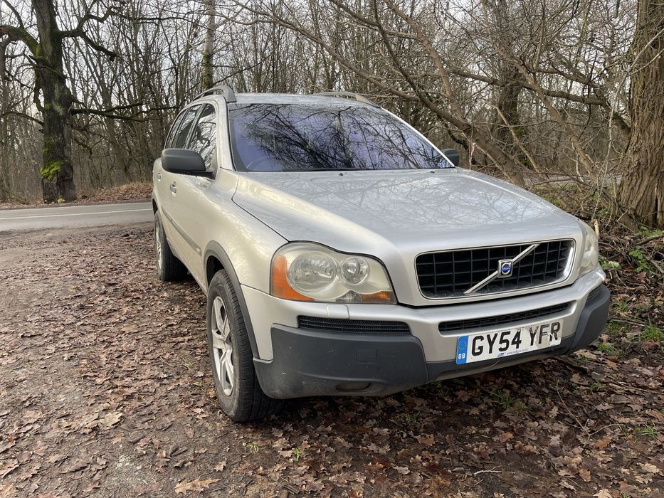 Volvo XC 90 2004 року праве кермо