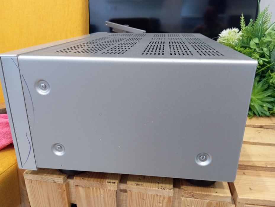 Amplituner Onkyo TX-NR414 + pilot