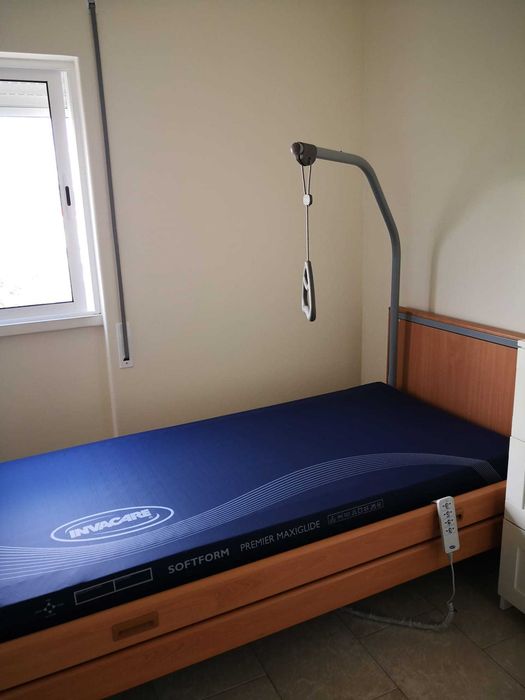 Conjunto Cama Articulada Eléctrica  + Colchão Softform Maxi Glide