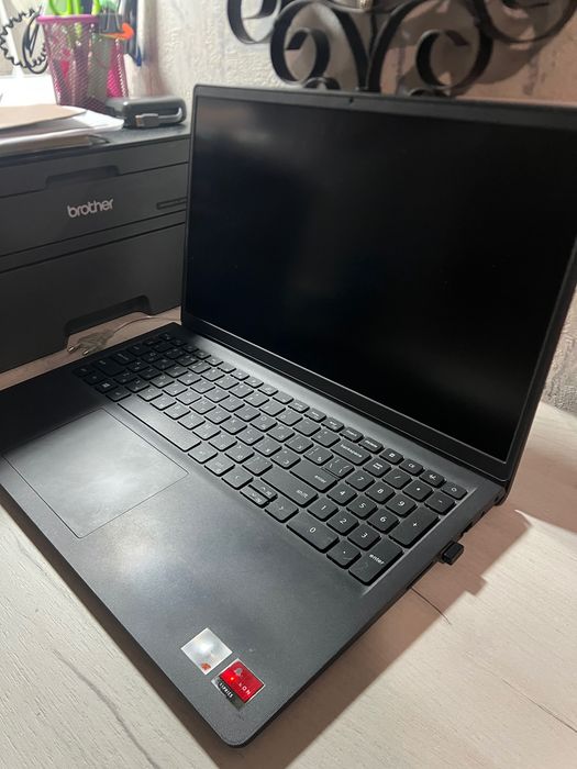 Ноутбук Dell Vostro 15 3515