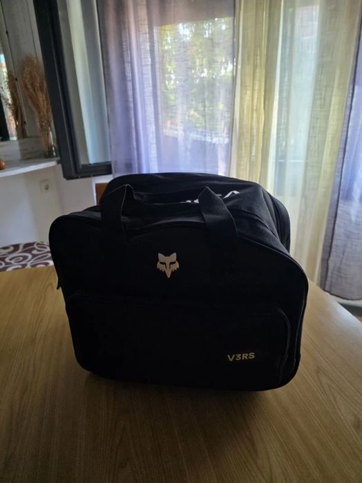 Fox V3 RS Solid , розмір S leatt 7.5 alpinestars sm5, airoh, acerbis