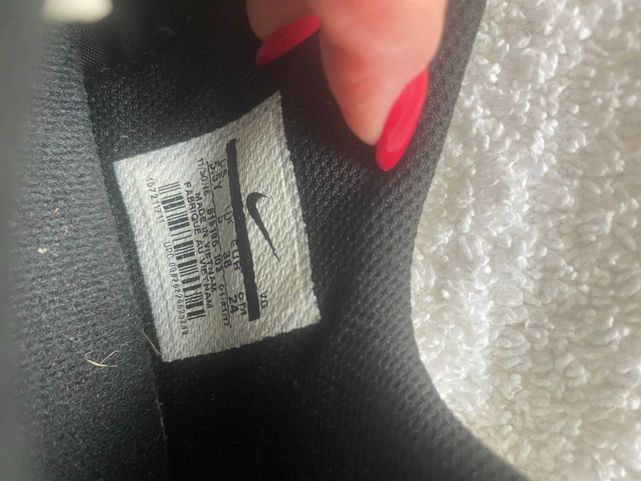 buty korki sportowe Nike