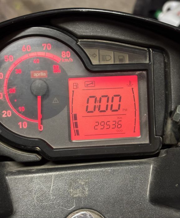 Aprilia sr 50 R Factory 2005 (Piaggio)