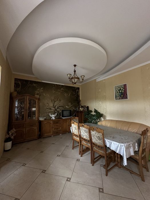 Здається житло подобово