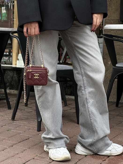 Сумка Chanel Classic Burgundy Lambskin Pearl Crush Mini Vanity Case