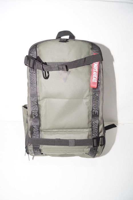 G323 Plecak miejski wycieczkowy podróżny bagaż podręczny ABOVE 21L zie