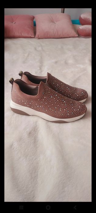 Sneakersy Deichmann rozmiar 39 jak nowe.