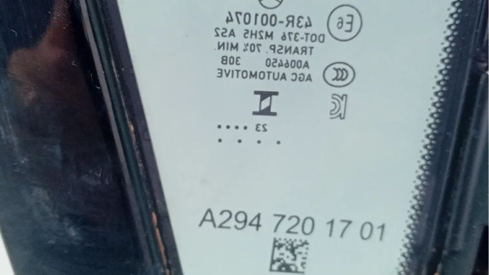 Vidro Porta Triangular Frente Esquerdo MERCEDES-BENZ EQE SUV (X294)
