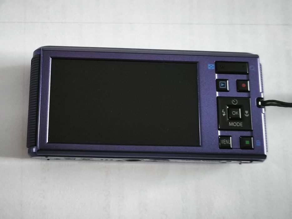 Idealny na wakacje Digicam Pentax Optio LS465 16 Mpix CCD!