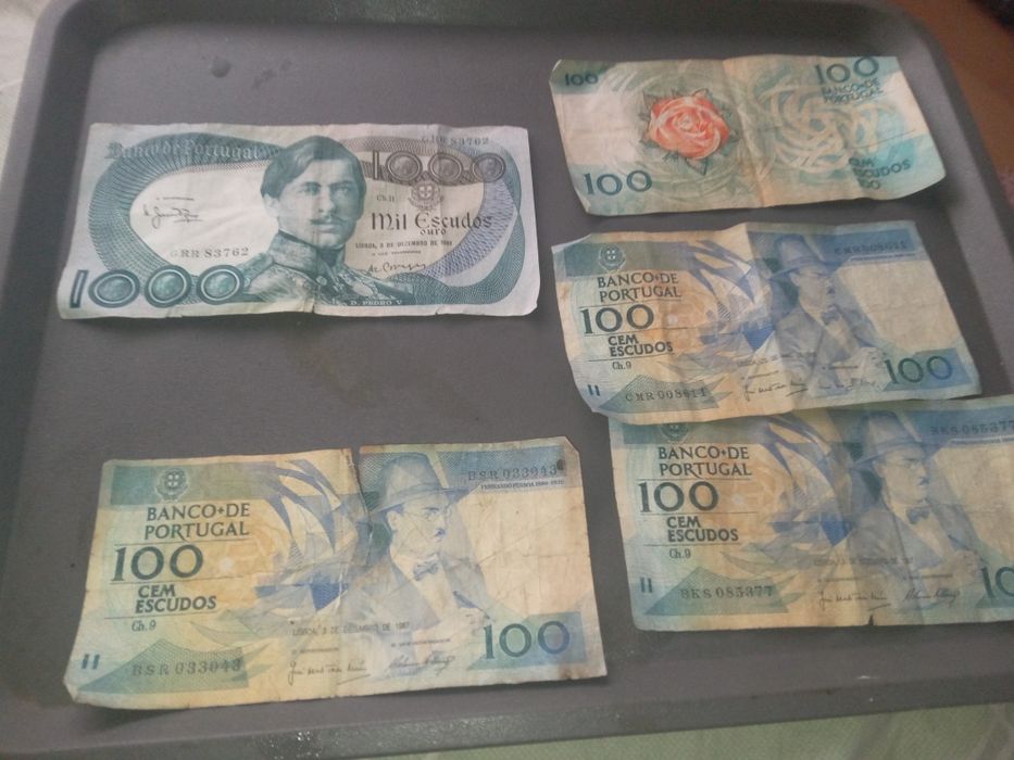 Notas antigas para colecção