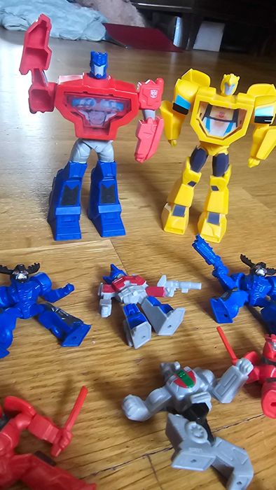Figurki transformers