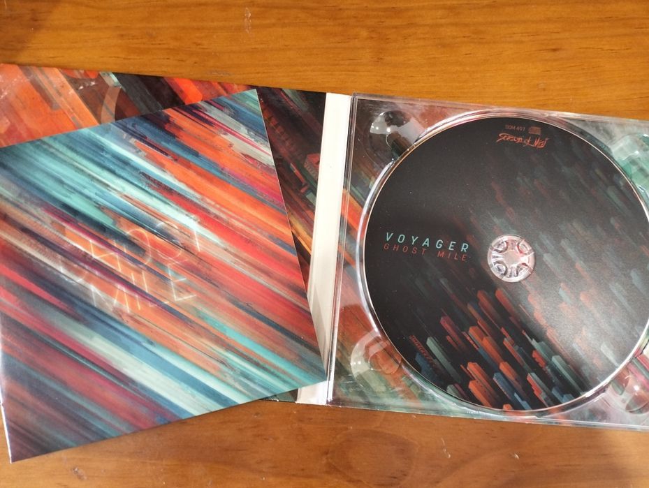 CD Voyager - Ghost Mile'