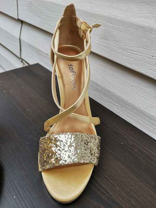 Buty damskie, Clarks, szpilki, sandałki, rozmiar 40