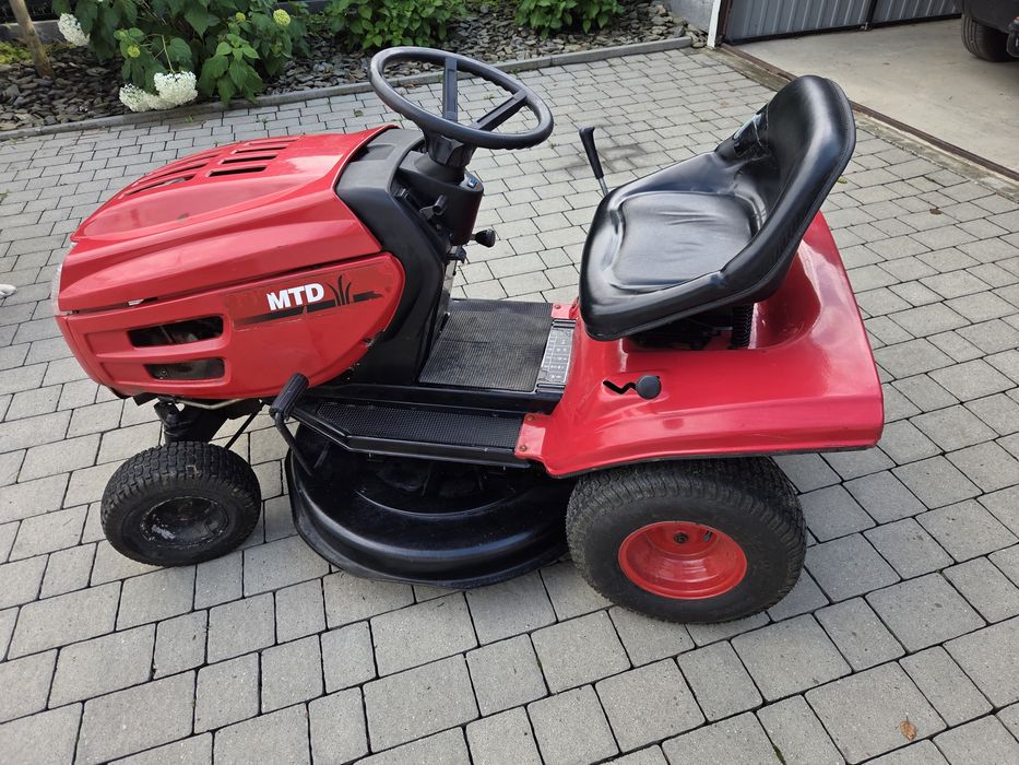 Traktorek 12.5 czerwony