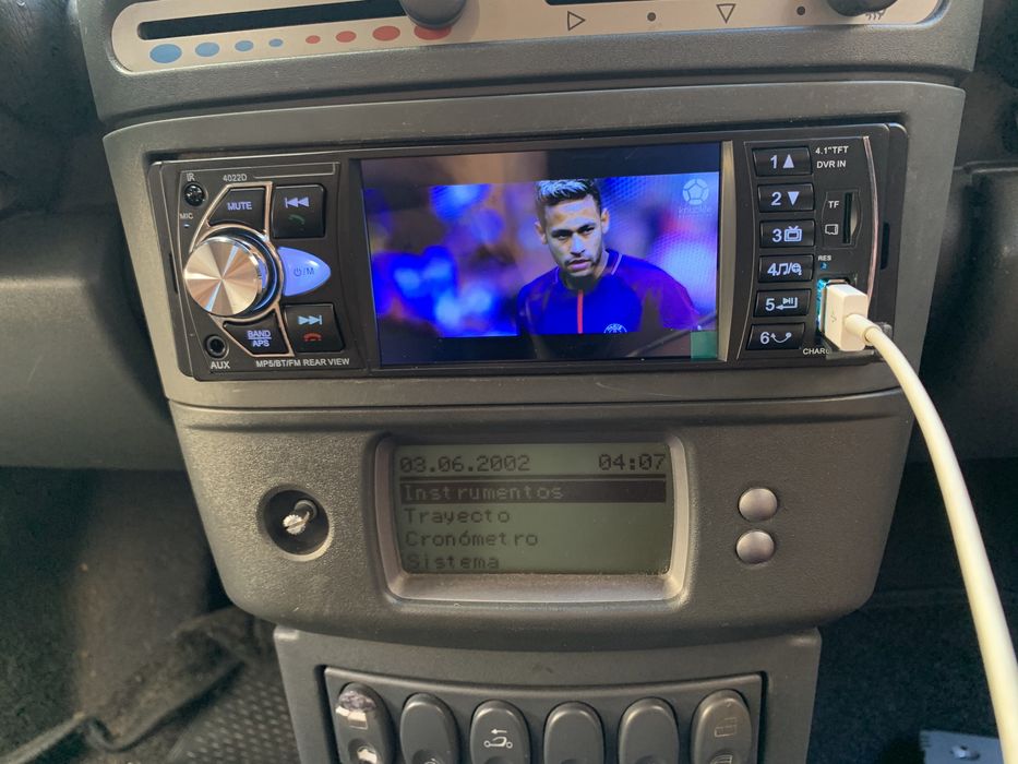 Auto-Rádio MP5 Tamanho Universal 1Din- Atende Chamadas, GPS, Bluetooth