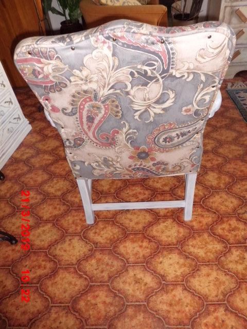 cadeirão de madeira exótica restaurado e estofado de novo (preço ocasi