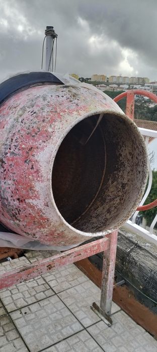Betoneira elétrica monofásica 150 litros (Ver desconto no texto)