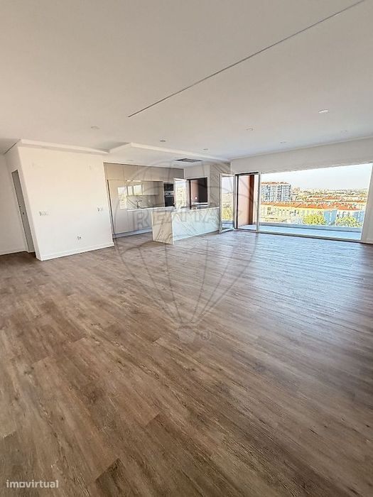 Apartamento T3 para arrendamento