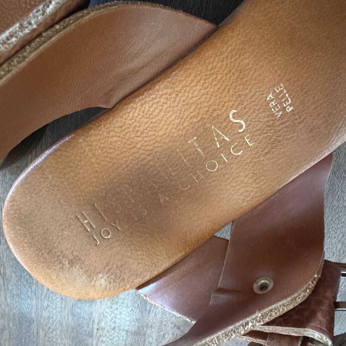 Sapatilha Castanha Hispanitas