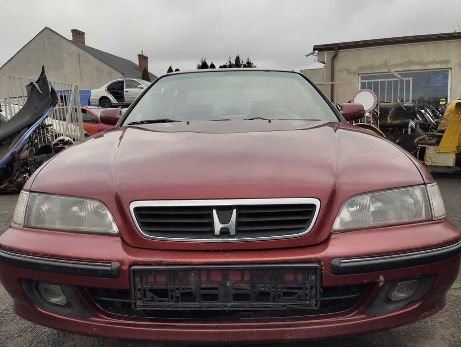Honda Accord V 1.8i 4D 1997r.Zderzak przedni.