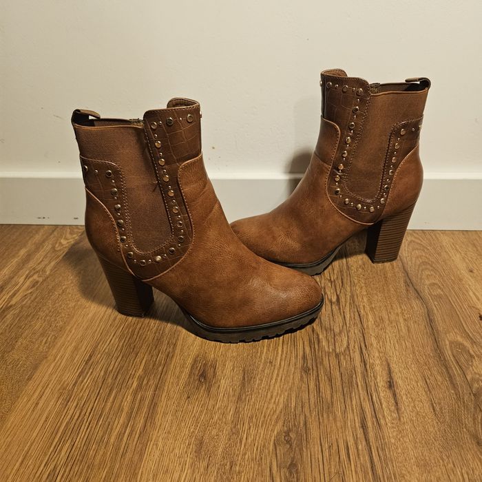 Erynn Paris Botki ocieplane