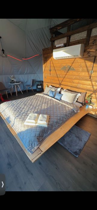 Будинок у східниці  котедж