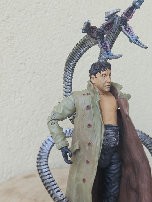 Spider-Man 2 Doc Ock Tentacle Action Figure 2004 – Missing Arm