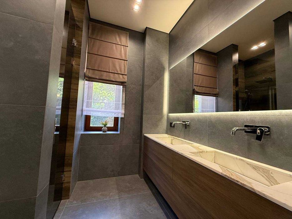 Продажа дома в Совиньоне. Бассейн. Дизайнерский ремонт. 12,5 соток