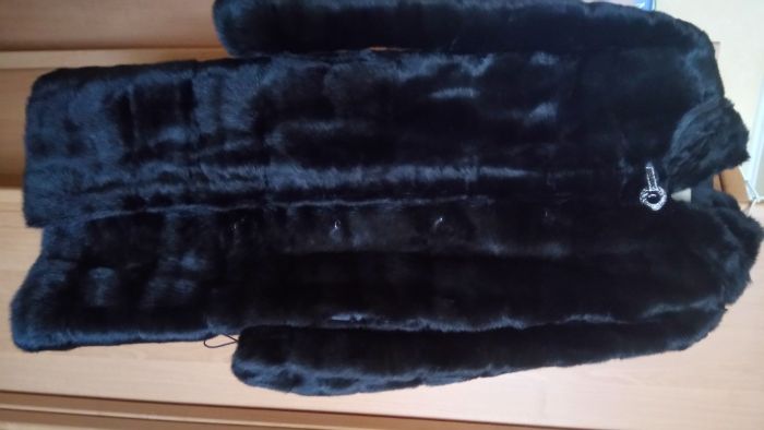 Продам шубу норковую