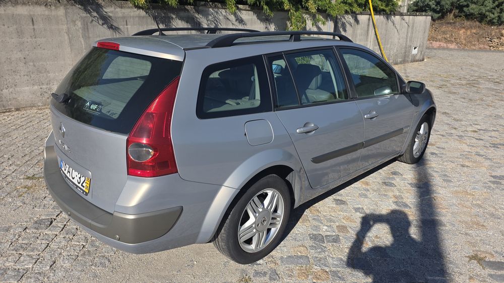 R Megane gasolina 2005 168.000km
