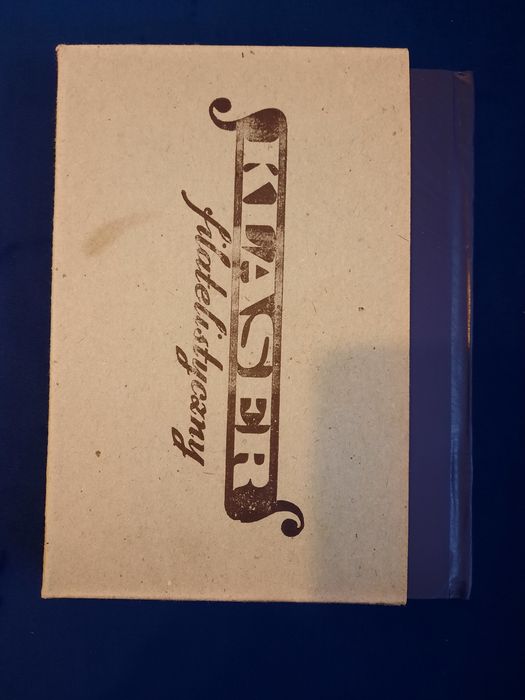 Klaser filatelistyczny z dawnych lat, stary, prl, vintage, retro, anty