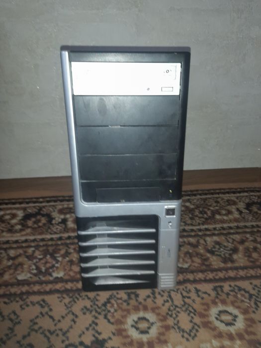 Продам системник