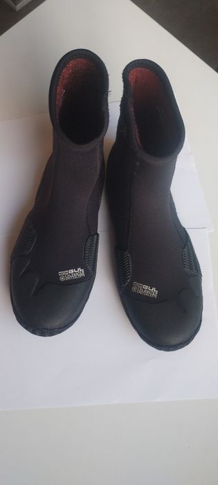 Неопреновые ботинки Gul Powerboot ,перчатки.