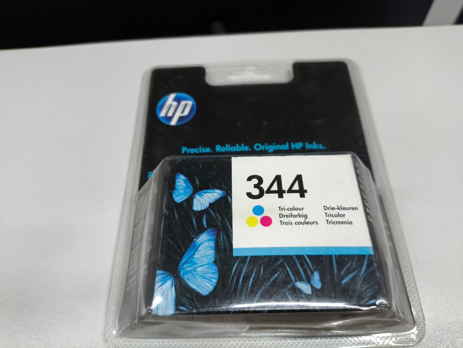Nowy tusz do drukarki HP 344